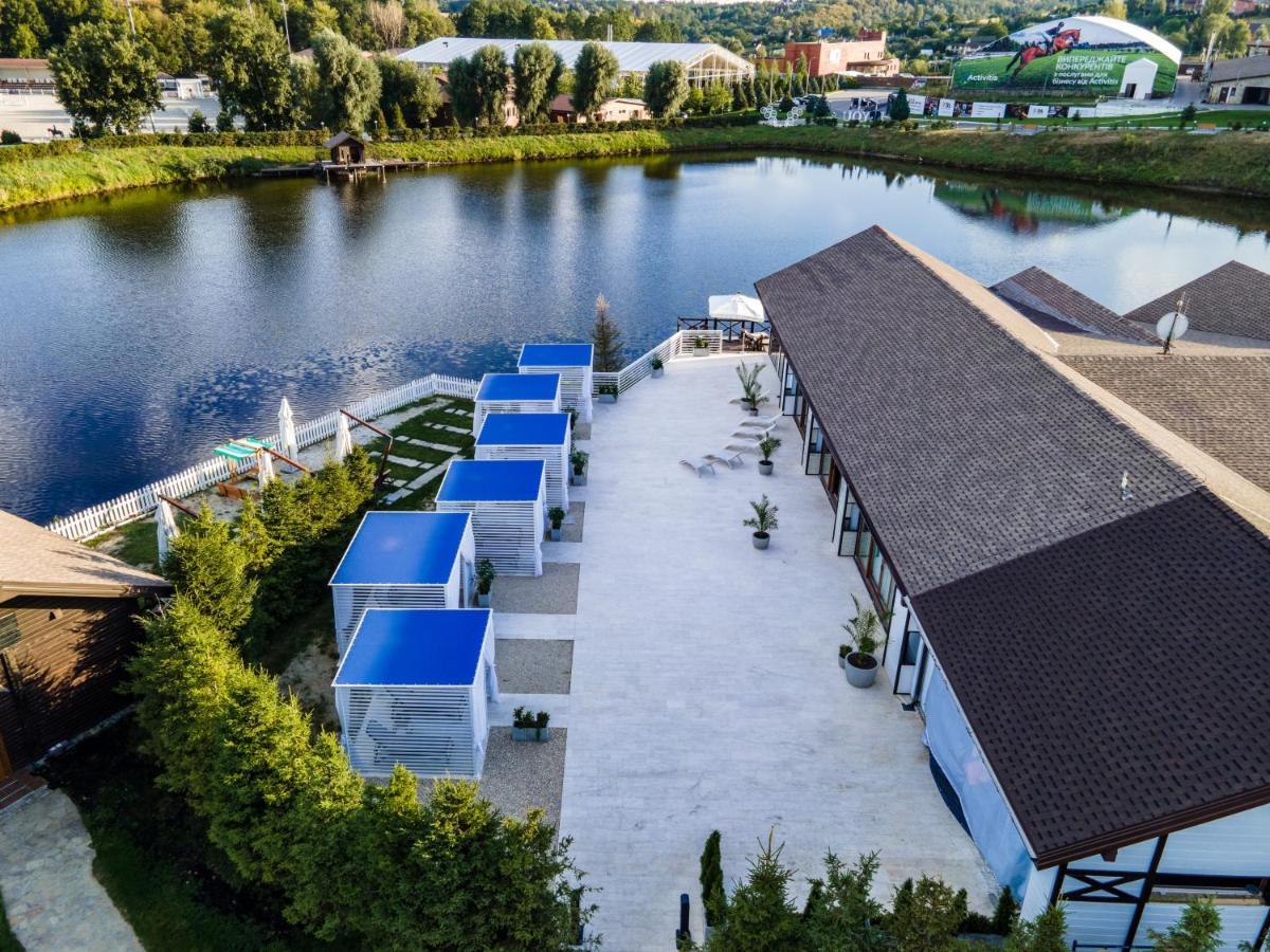 Equides Club Hotell Lesniki Eksteriør bilde