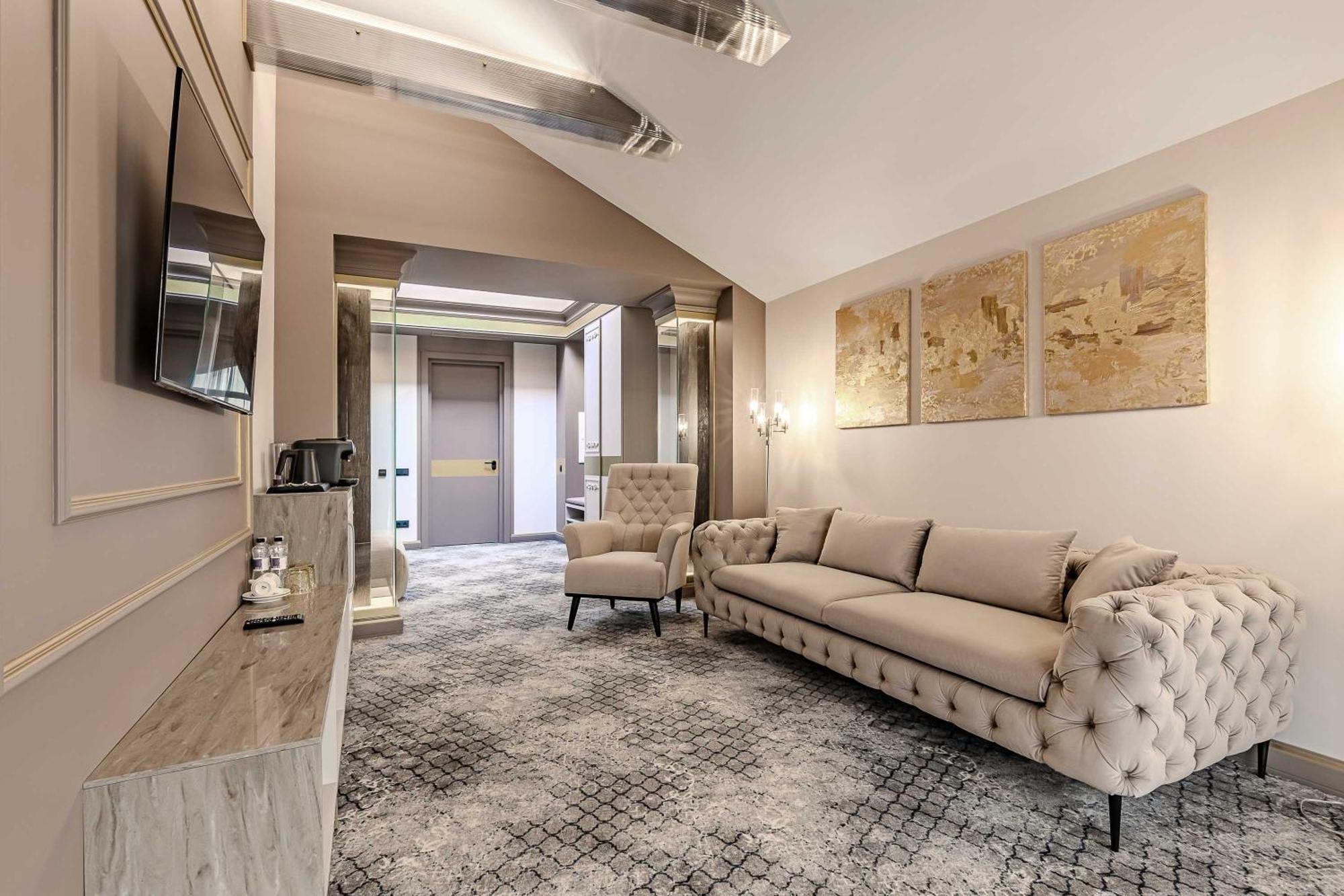 Equides Club Hotell Lesniki Eksteriør bilde