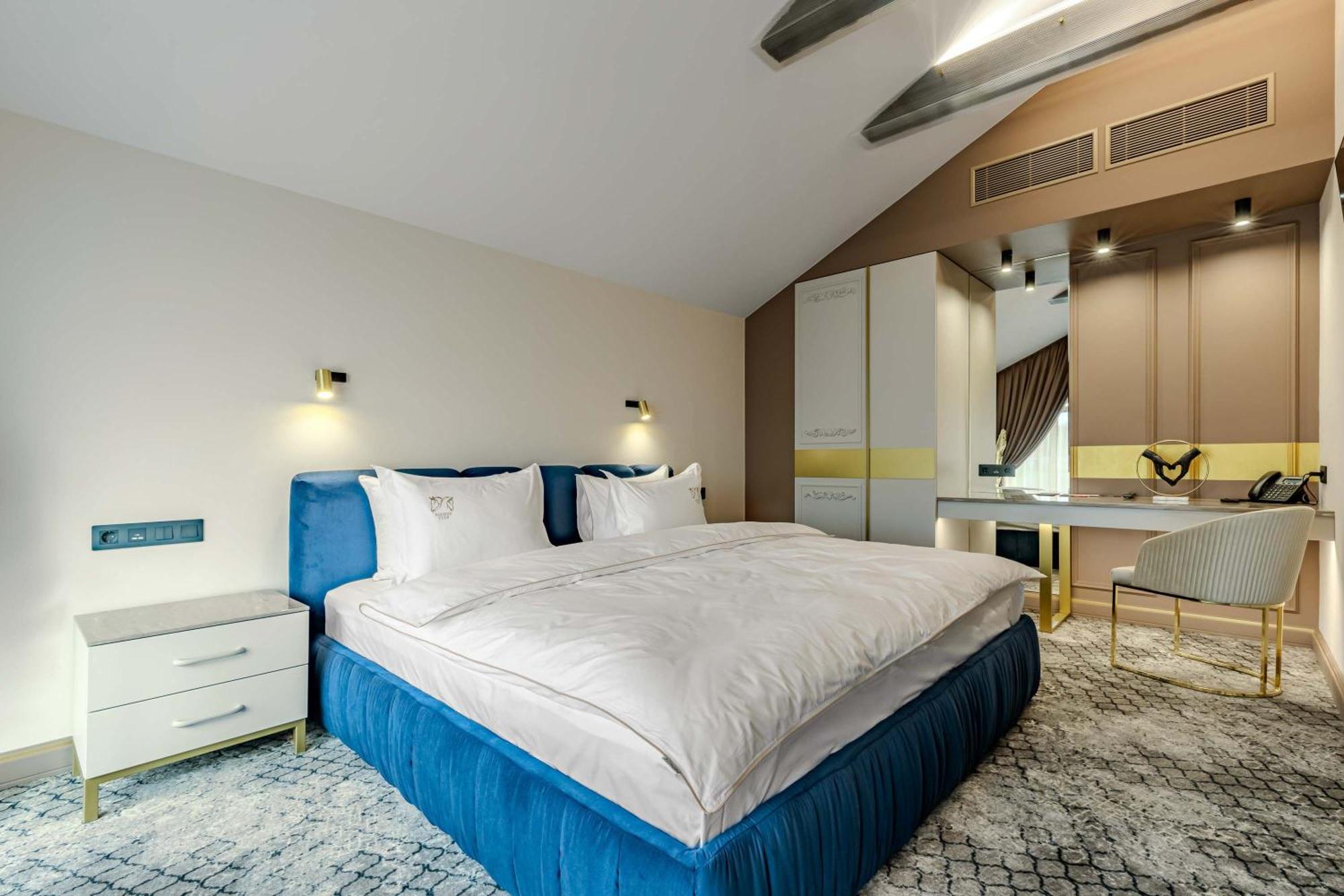 Equides Club Hotell Lesniki Eksteriør bilde