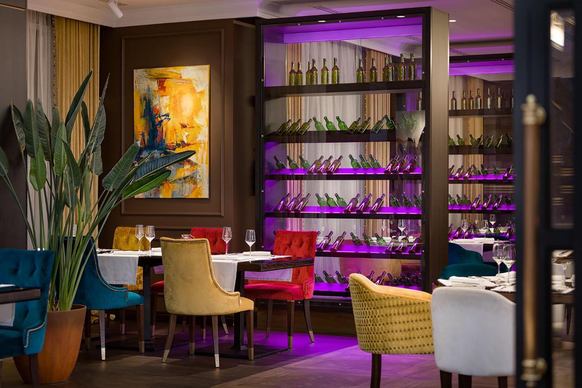 Equides Club Hotell Lesniki Eksteriør bilde